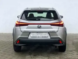 Lexus UX 250h UX 250 Launch Edition CAM/NAV/DAB/LED+/SH Bild 5