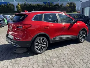 Renault Kadjar Bose Edition TCe 160 EDC elek. AHK Shz Bild 4