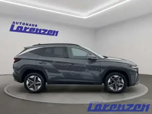 Hyundai TUCSON Trend 1.6 T-GDi DCT Navi Digitales Cockpit LED App Bild 4
