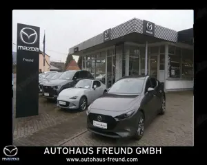 Mazda 3 2.5L e-SKYACTIV G 140PS 6MT FWD Exclusive-line