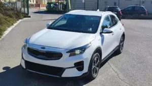 Kia XCeed 1.6 GDI DCT6 OPF Plug-in-Hybrid Platinum Edition Bild 2