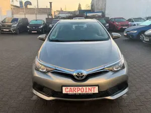 Toyota Auris Bild 2