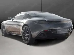 Aston Martin DB11 V8 Coupe Bild 2