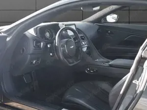 Aston Martin DB11 V8 Coupe Bild 3