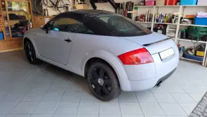 Audi TT TT Coupe 1.8 T Bild 3