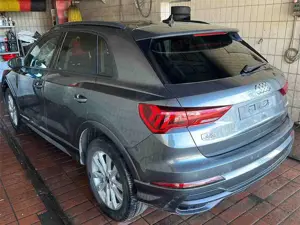 Audi Q3 2.0 16V TDI*AHK*LED*PANO*S-LINE*STHZ*SHZ*PDC*GRA Bild 5