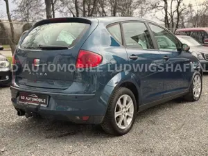 SEAT Altea Reference 1,6/TÜVNEU*KLIMA*AHK*ALLWTRFN Bild 4