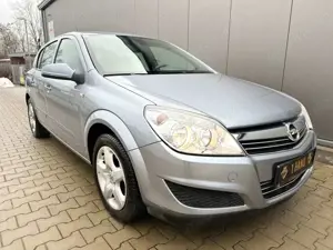 Opel Astra 1 Hand Rentner Fhz Tempomat Garantie Tüv Neu