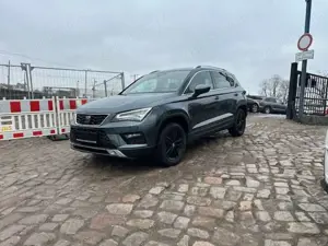 SEAT Ateca Xcellence Automatik Navi LED Standheizung Tot wink