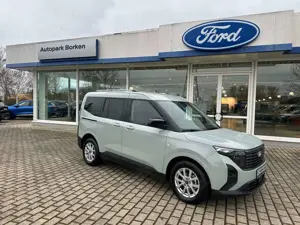Ford Tourneo Courier Titanium AHK Kamera Bild 3