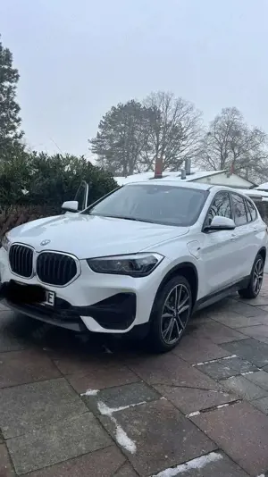 BMW X1 xDrive25e Unfallfrei/Nachlakierungsfrei Servicever