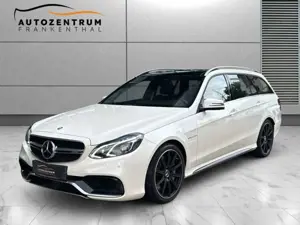 Mercedes-Benz E 63 AMG S AMG T 4M KERAMIK BO DISTR DRIVERS KEY