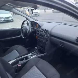 Mercedes-Benz A 150 A-Klasse  5-Türer Automatik,wenig Kilometer* Bild 5