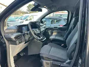 Ford Transit 320 L1 Titanium Aufstelldach FWD Bild 3