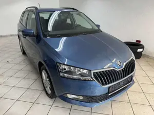 Skoda Fabia 1.0 TSI (95PS) AmbitionPlus KLIMA/SH/ALU/8-FACH...