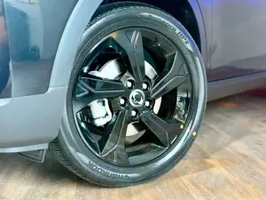 SsangYong Tivoli Grand 1,5P Blackline*6AT* Bild 5