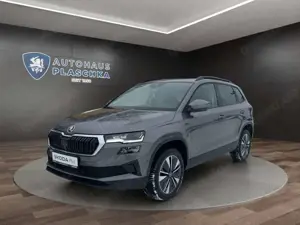 Skoda Karoq 1.5 TSI DSG Selection NAVI*PANO*AHK Klima Navi