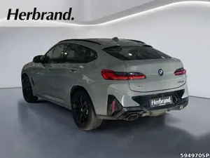 BMW X4 M i Pano HUD Aeropaket Bild 4