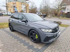 Volkswagen Tiguan Tiguan 2.0 TSI 4Motion R-Line*Pano*AHK*Matrix*Sound
