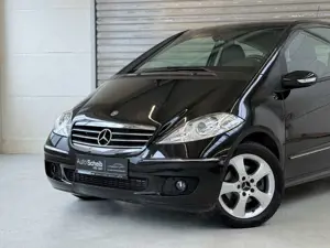 Mercedes-Benz A 180 *nur56.300km*Klima*SHZ*AHK* Bild 2