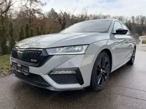 Skoda Octavia Combi RS 4x4/Head-Up/AHK/Standheizung/