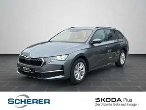 Skoda Octavia Combi 1.5 TSI DSG Selection NAVI SHZ RFK