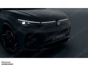 Volkswagen Tiguan R-Line 1.5 eTSI DSG NAV SHZ AHK KEYLESS Bild 4
