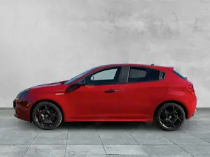 Alfa Romeo Giulietta VELOCE 1.8 TBI PANO+KLIMA+BOSE+BIXENON Bild 2