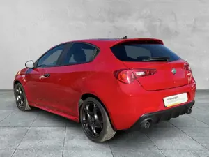 Alfa Romeo Giulietta VELOCE 1.8 TBI PANO+KLIMA+BOSE+BIXENON Bild 3