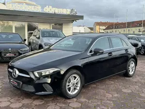 Mercedes-Benz A 200 Automatik Style LED MBUX SITZHZ. PTS