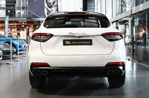 Maserati Levante Modena S - 1. Hand -43.200KM - Pano Bild 4