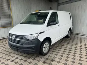 Volkswagen T6 Transporter 6.1 Kasten TDI AHK*Klima*Kamera Bild 2