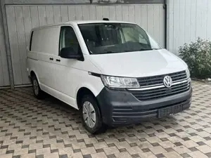 Volkswagen T6 Transporter 6.1 Kasten TDI AHK*Klima*Kamera Bild 3