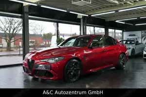 Alfa Romeo Giulia Quadrifoglio 2.9 V6 Bi-Turbo AT8