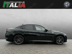 Alfa Romeo Giulia Quadrifoglio 2.9 V6 Bild 3