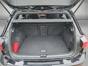 Volkswagen Golf VIII Lim. 2.0 TSI GTI *Navi*APP* Bild 5