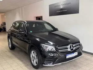 Mercedes-Benz GLC 300 4Matic AMG *Anhängerkupp*LED*Panorama*