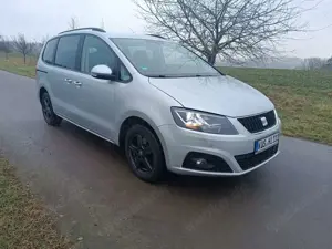 SEAT Alhambra 2.0 TDI Start  Stop DSG Sport Bild 2
