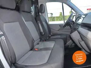 Volkswagen Crafter Kasten 35 2.0 TDI MR Hochdach Navi RüKa Bild 5