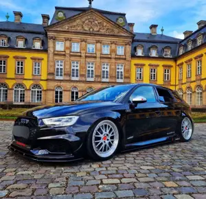 Audi RS3 Sportback S tronic Luftfahrwerk Audi EXCLUSIV 45.0