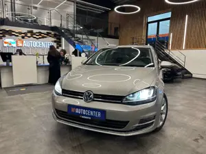 Volkswagen Golf VII Highline BMT 4Motion *Standh*AHK*Xenon*