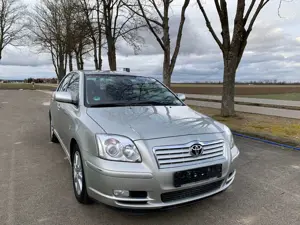 Toyota Avensis 1.8 Executive