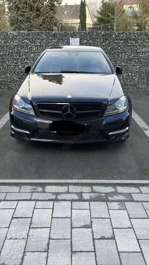Mercedes-Benz C 250 Coupe Sport 7G-TRONIC