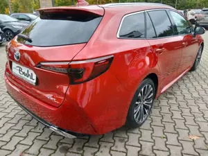 Toyota Corolla 2.0 Hybrid Touring Sports Teamplayer* Tech.Paket Bild 5