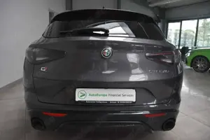 Alfa Romeo Stelvio Q4 MatLED Navi Leder Kam HarmKardon ACC Bild 5