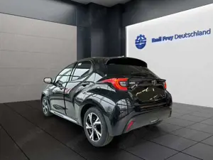 Toyota Yaris Hybrid 116 1.5 VVT-i Teamplayer Comfort Bild 3