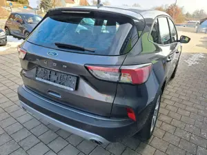 Ford Kuga Bild 4