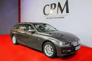 BMW 318 d Touring Modern Line LEDER NAVI SHZ XENO PDC