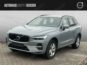 Volvo XC60 B4 Mild-Hybrid Core Automatik  LED