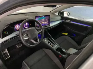 Volkswagen Golf 8 2.0 TDI DSG Goal AHK+NAVI+SHZ+KAMERA+ACC+LED Bild 4